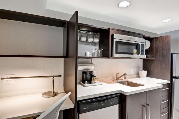 Home2 Suites Azusa image 15