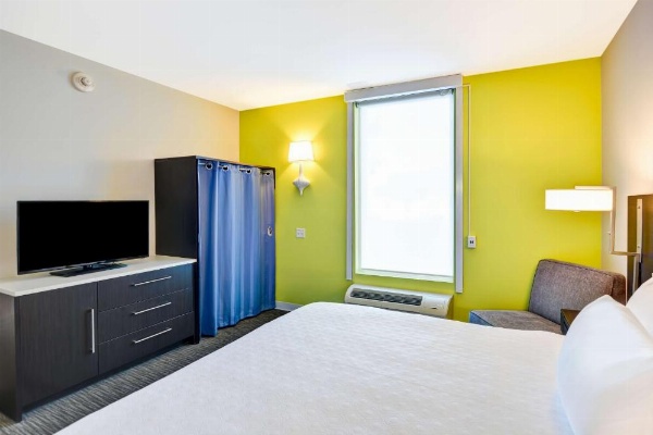 Home2 Suites Azusa image 25