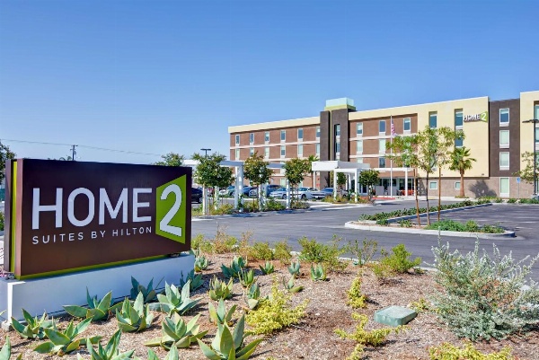 Home2 Suites Azusa image 4